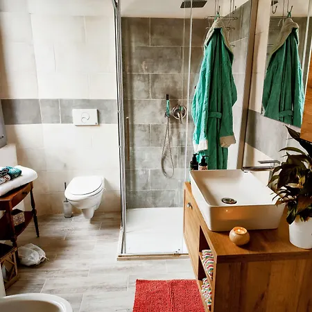 Oda ve Kahvaltı Alma, Bed&breathe San Fedele Intelvi